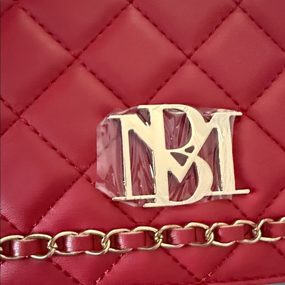 BADGLEY MISCHKA Red Quilted Chain Shoulder Bag - Picture 7 of 11